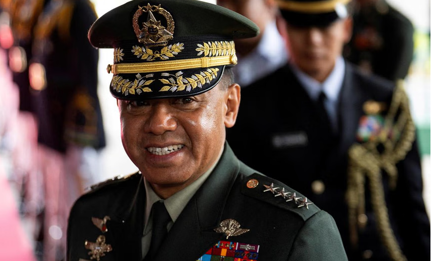 Kepala Militer Sebut Filipina akan Terlibat Bila Taiwan Diserang China